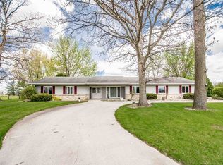 1710 W Business Highway 30, Columbia City, IN 46725
