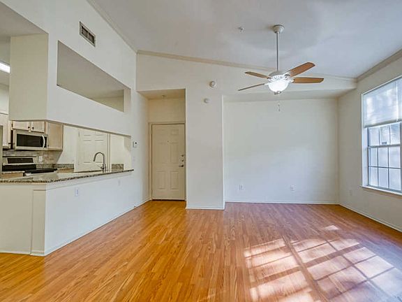 4th image of 140 Veracruz Dr Unit 635