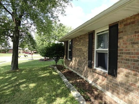 5th image of 6081 Green Knolls Dr