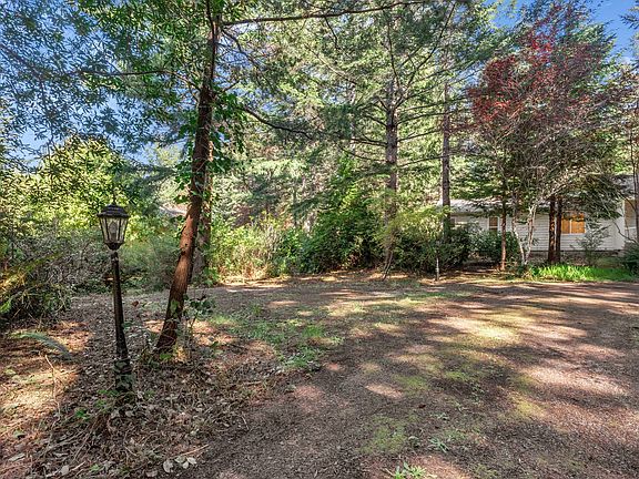 3rd image of 52011 Sturtevant Ln