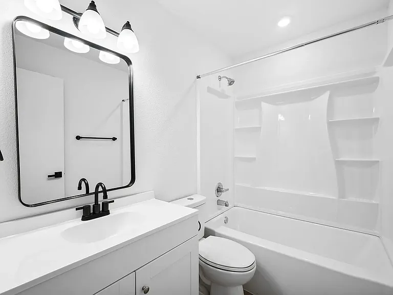 3202 E Mill Plain Blvd #1 — Photo 6
