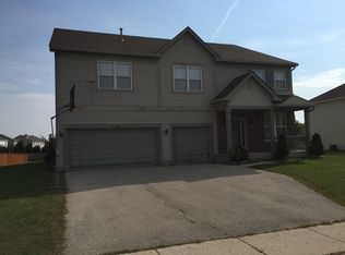 910 Christopher St, Plano, IL 60545