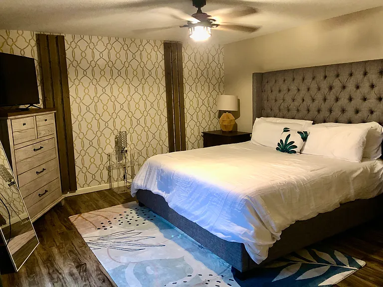 917 Davis Blvd #1 — Photo 3