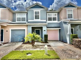 823 Pine Pointe Ln, Orlando, FL 32828