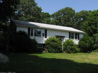 17 Alewife Rd, Waterford, CT 06385