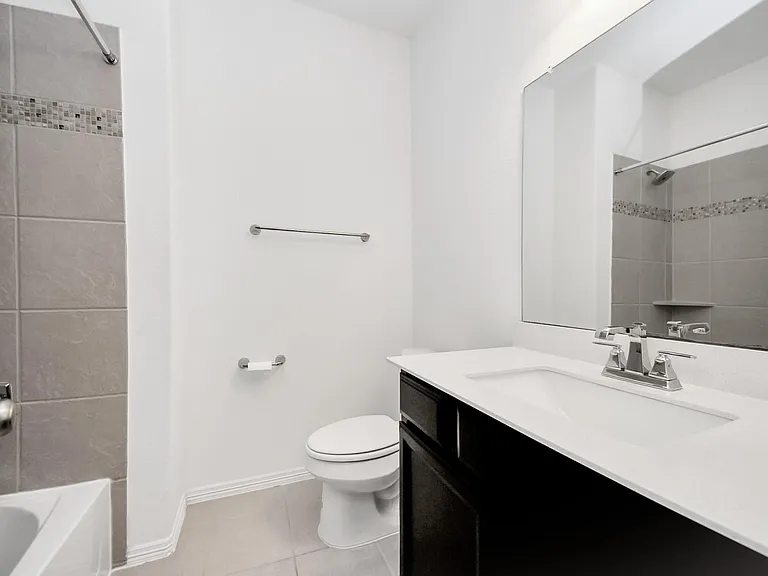 2210 Captain Davis Dr — Photo 24