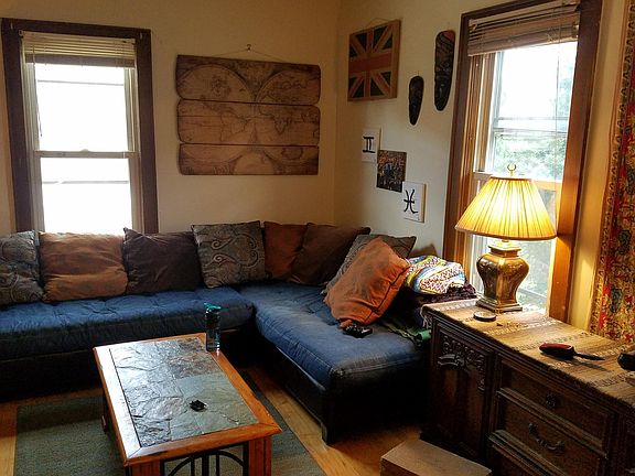 5th image of 1124 E Clarke St #4
