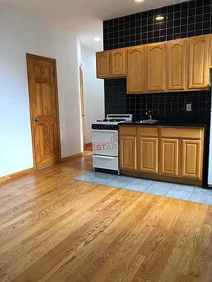 Rented by Best Apartments North Inc | media 2