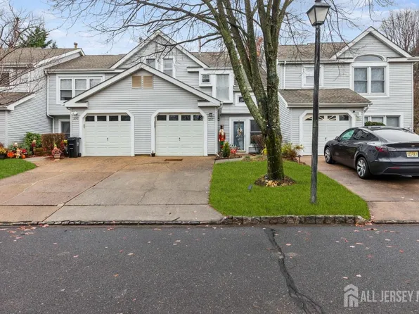 257 Rooney Ct, East Brunswick, NJ 08816