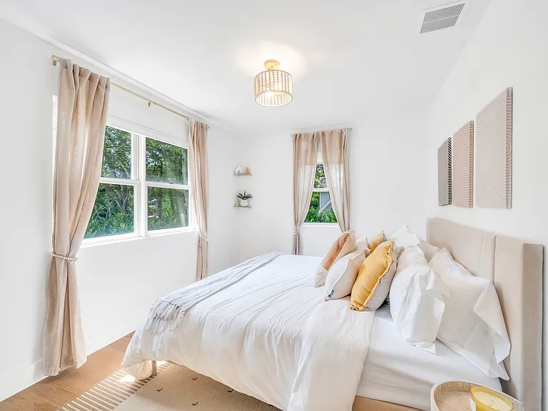 9 Pine Tree Rd — Photo 17