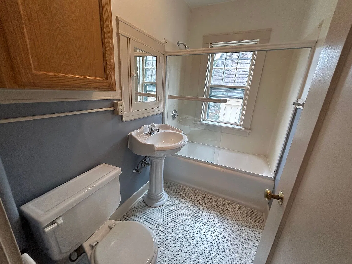 #362 Broadmore Apartments — Photo 4