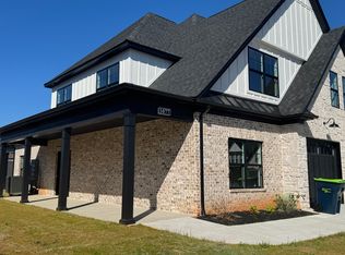 1077 S Westyn Loop, Forest, VA 24551