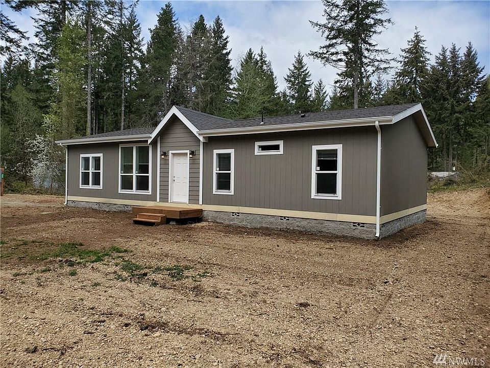 1st image of 261 E Dartmoor Dr
