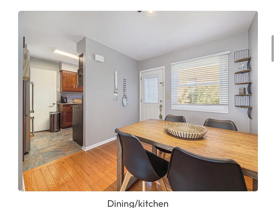 Building Photo - 421 S 7th St #2