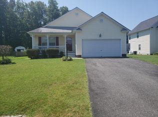 719 Cobbs Point Way, Chester, VA 23836