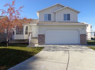 3449 W Clearbrook Cir, West Valley City, UT 84119