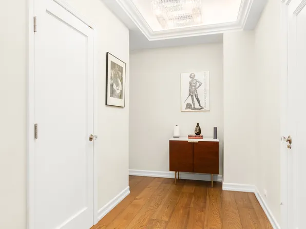 229 East 79th Street image 8 of 13