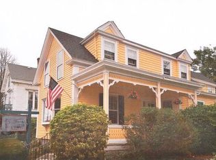 45 Broadway, Rockport, MA 01966