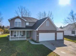 686 Sandburg Dr, Manteno, IL 60950