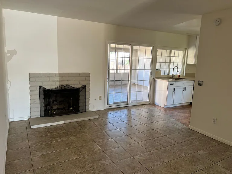 44209 Foxton Ave — Photo 9