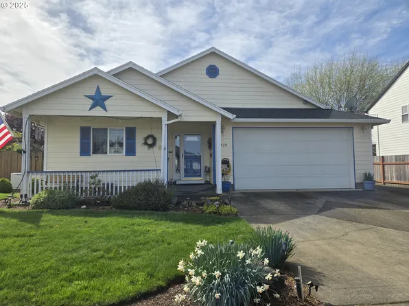 439 SE 9th Ave, Canby, OR 97013