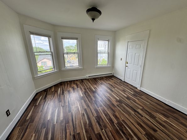 134 Hill St #7