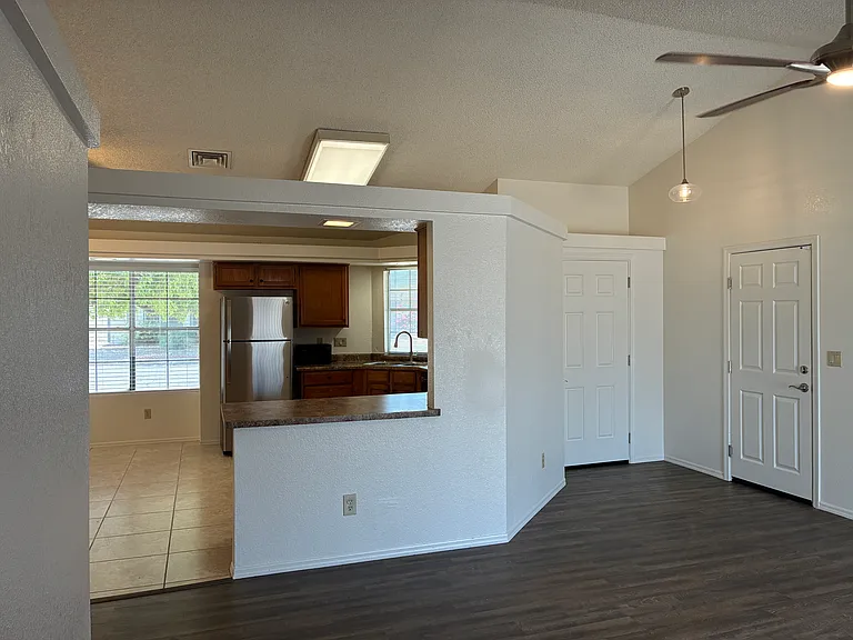 8208 W Columbine Dr — Photo 9