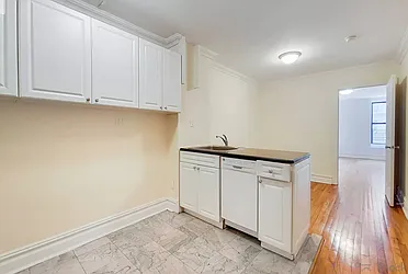 Rented by Platinum Properties