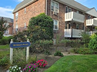 30 Daley Place #146, Lynbrook, NY 11563
