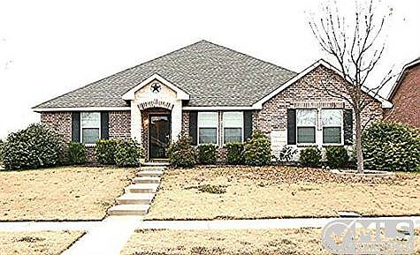 1st image of 200 Rosewood Ct