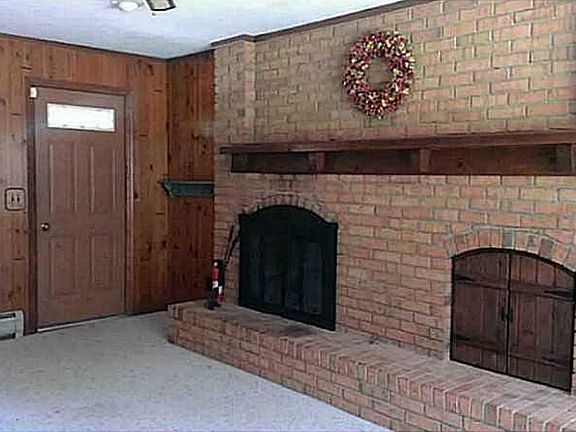 4th image of 12066 Skyview Dr