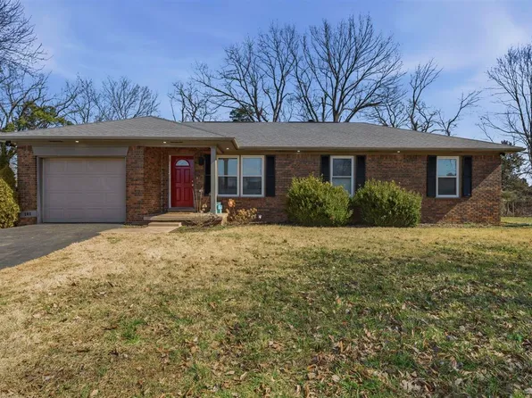 208 Heritage Ave, Bowling Green, KY 42104