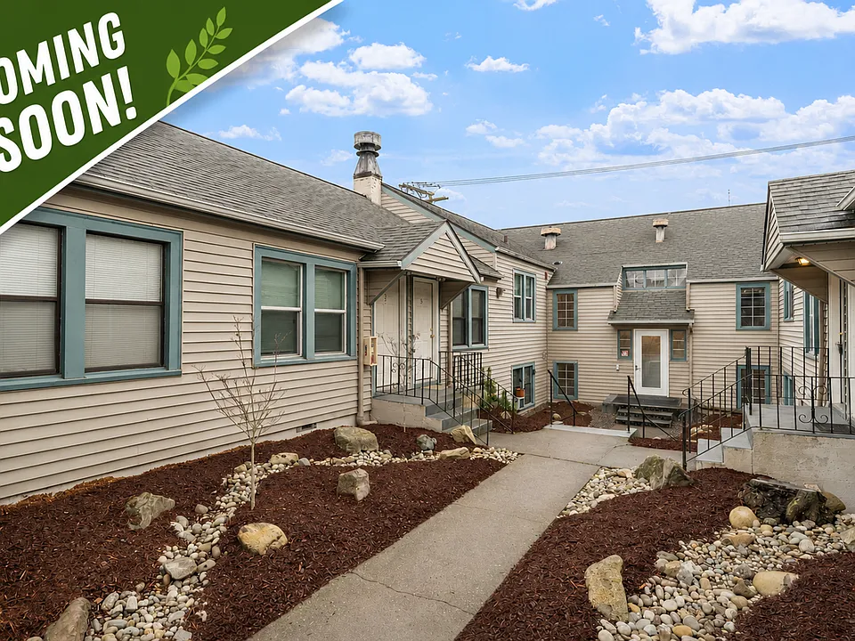 Town Manor Apartments