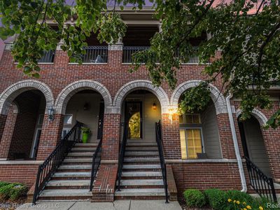 3994 Forester Blvd, Auburn Hills, MI, 48326