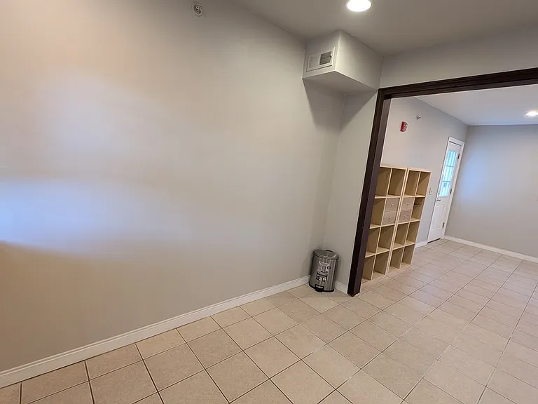 3 Barton St #3 — Photo 8