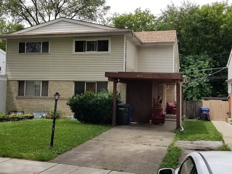 1st image of 9442 Meadow Ln