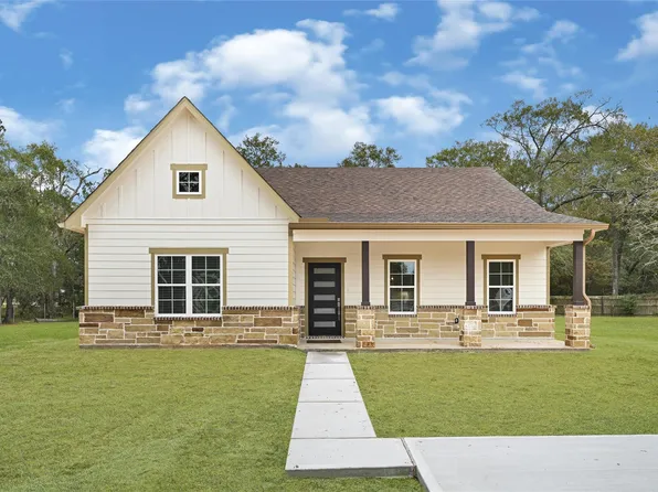 21678 County Road 3749d, Cleveland, TX 77327