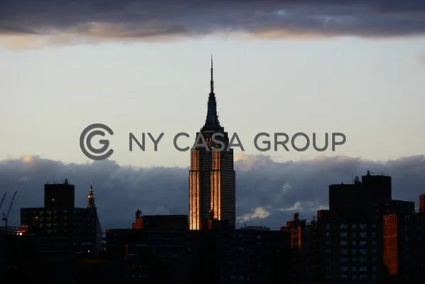 Rented by NY Casa Group | media 53