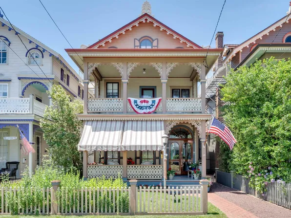 28 Gurney St, Cape May, NJ 08204