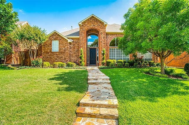 1st image of 4532 Longfellow Dr