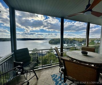 77 Palisades Lakeview Dr #2A, Lake Ozark, MO, 65049
