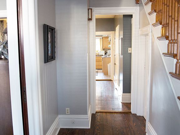 4th image of 133 Gearhart St