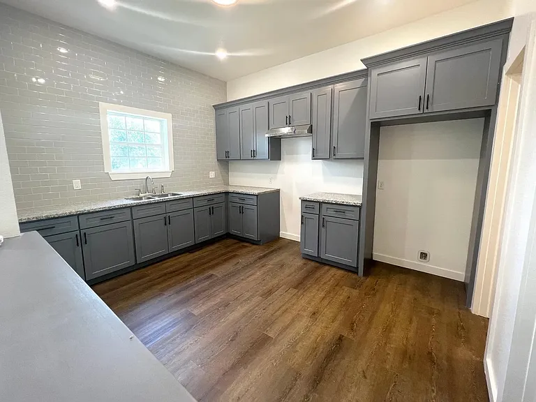4017 Leffingwell St #A — Photo 10