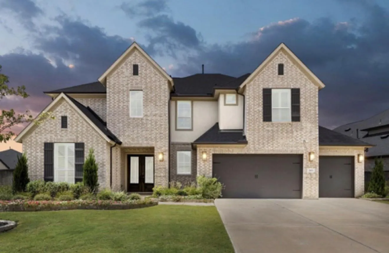 5 bed, 4.0 bath, 4190 sqft, $6,100 — Photo 2