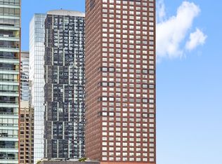 (Undisclosed Address), Chicago, IL
