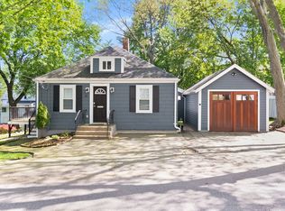 46 Leonard St, Woburn, MA 01801