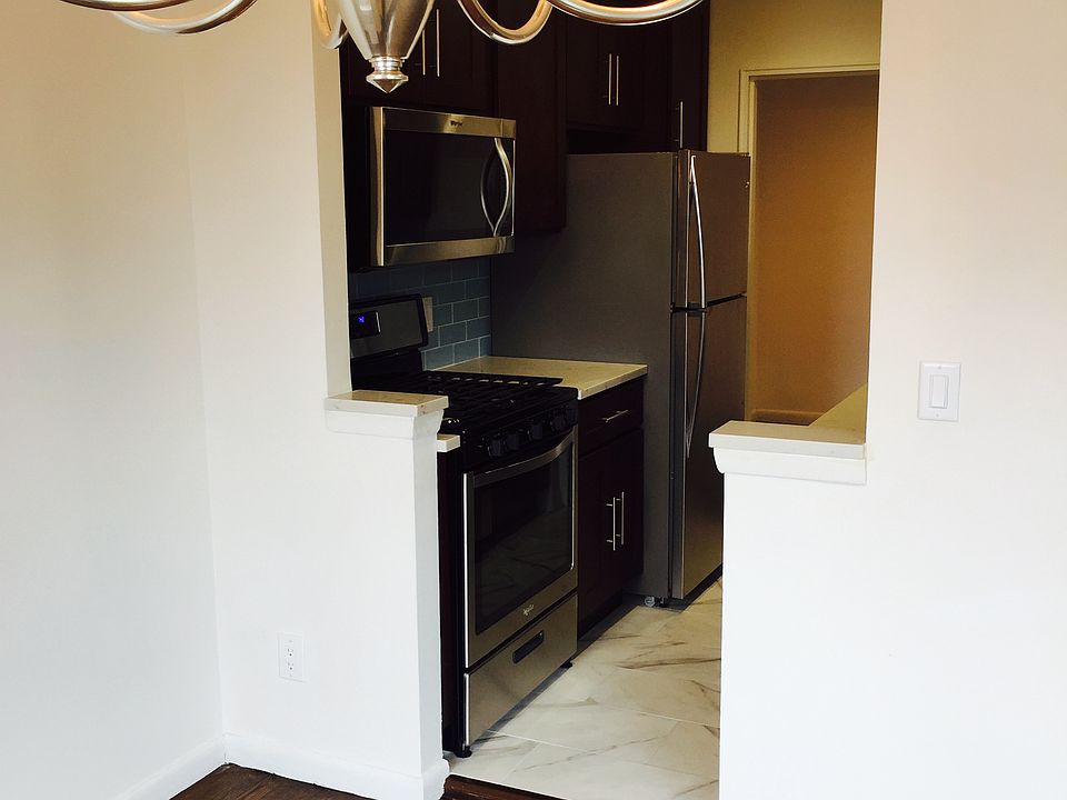 1st image of 2 Birchwood Ct APT 2J