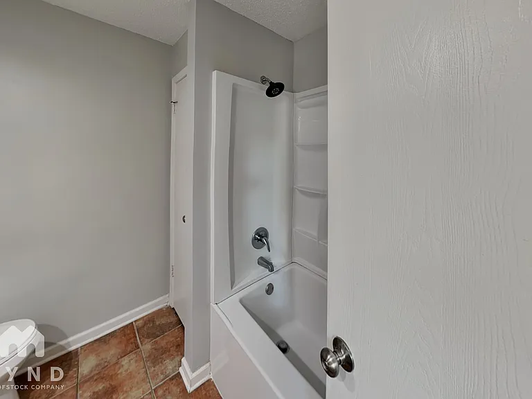 4574 Trout Valley Dr — Photo 15
