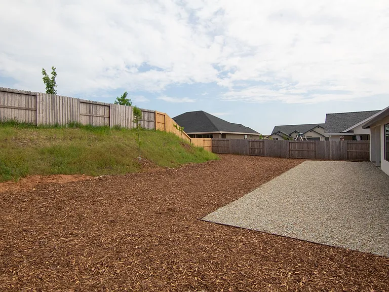 3677 Nadal Dr — Photo 29