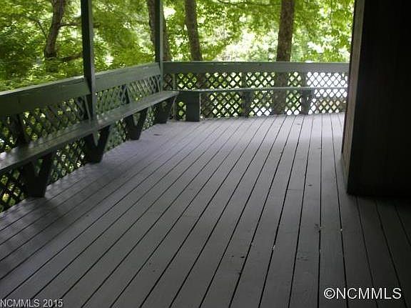 3rd image of 109 Shirley Dr
